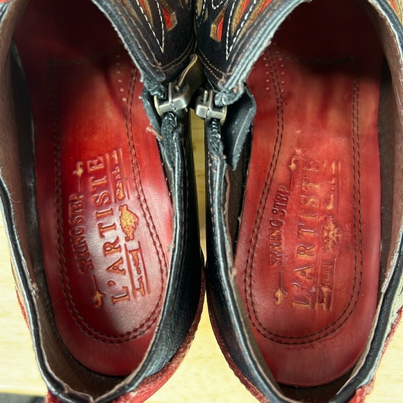 ⭐️Spring Step L'Artiste Arabella Ankle Booties Side Zip Red/Black Sz 35/4 - Picture 9 of 9